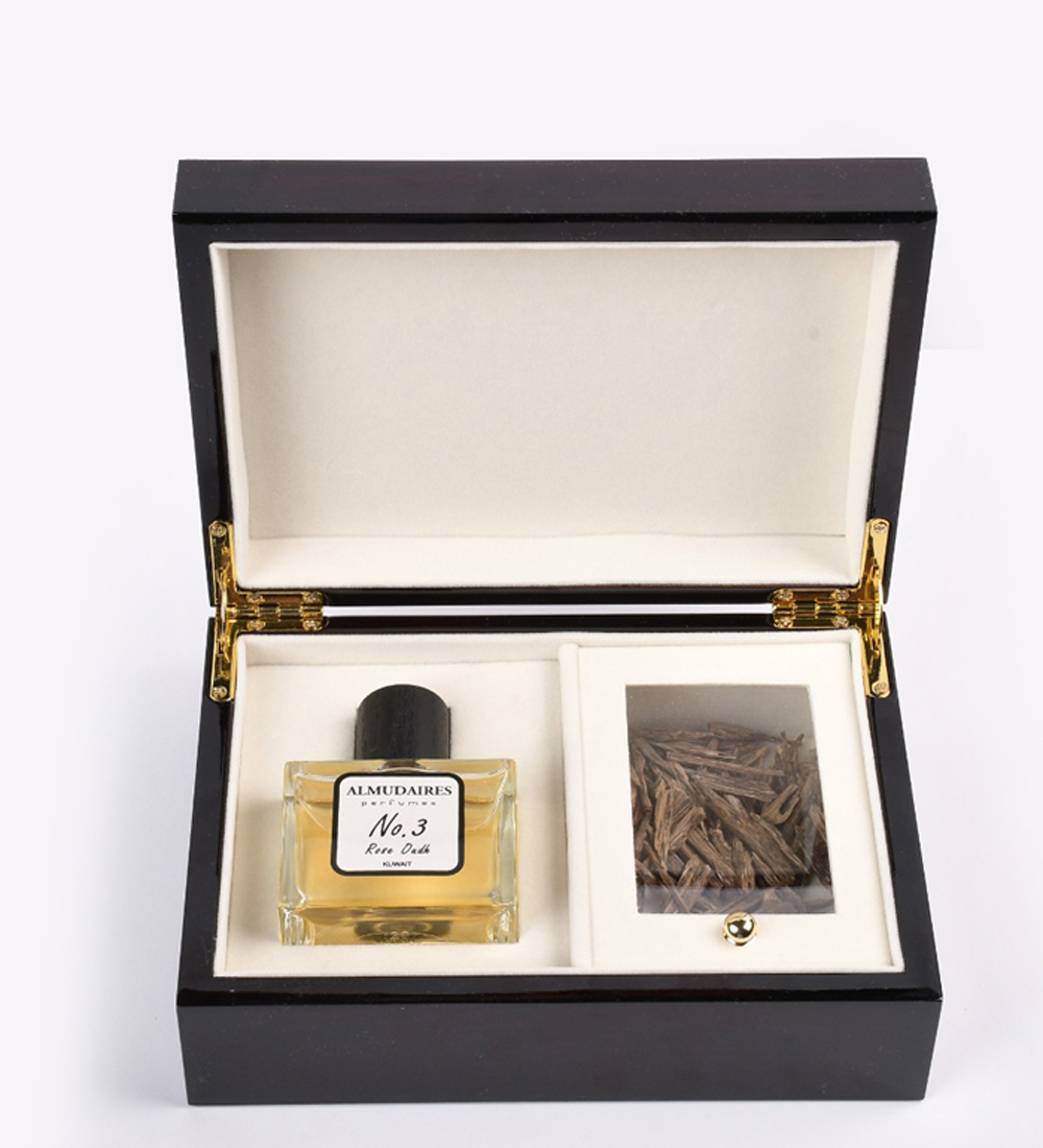 PERFUME BOX BLACK